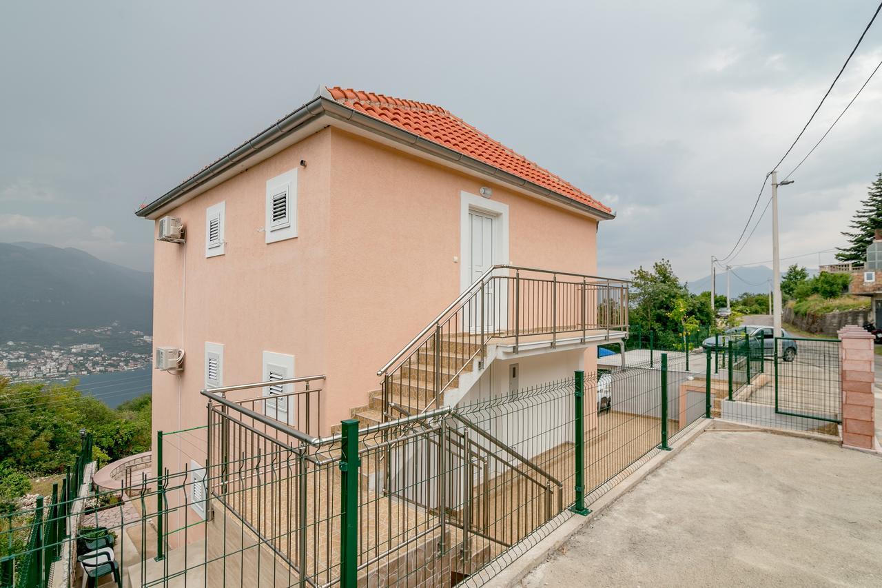 Apartments Mitrovic Luštica Extérieur photo