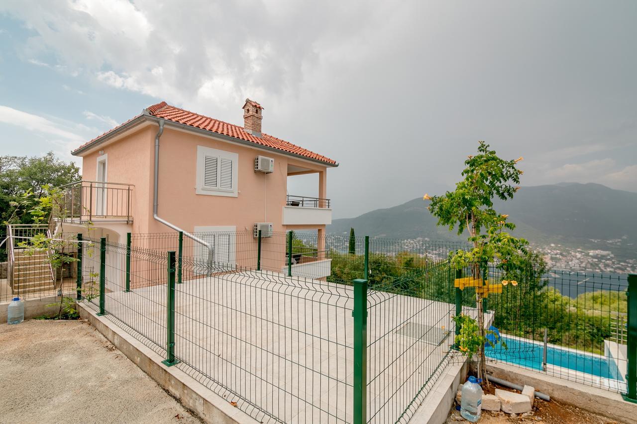 Apartments Mitrovic Luštica Extérieur photo