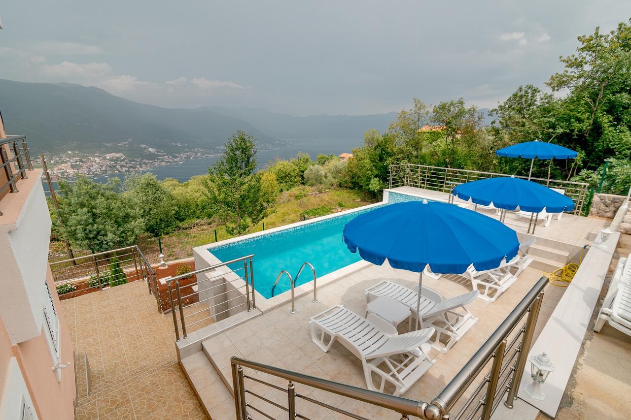 Apartments Mitrovic Luštica Extérieur photo