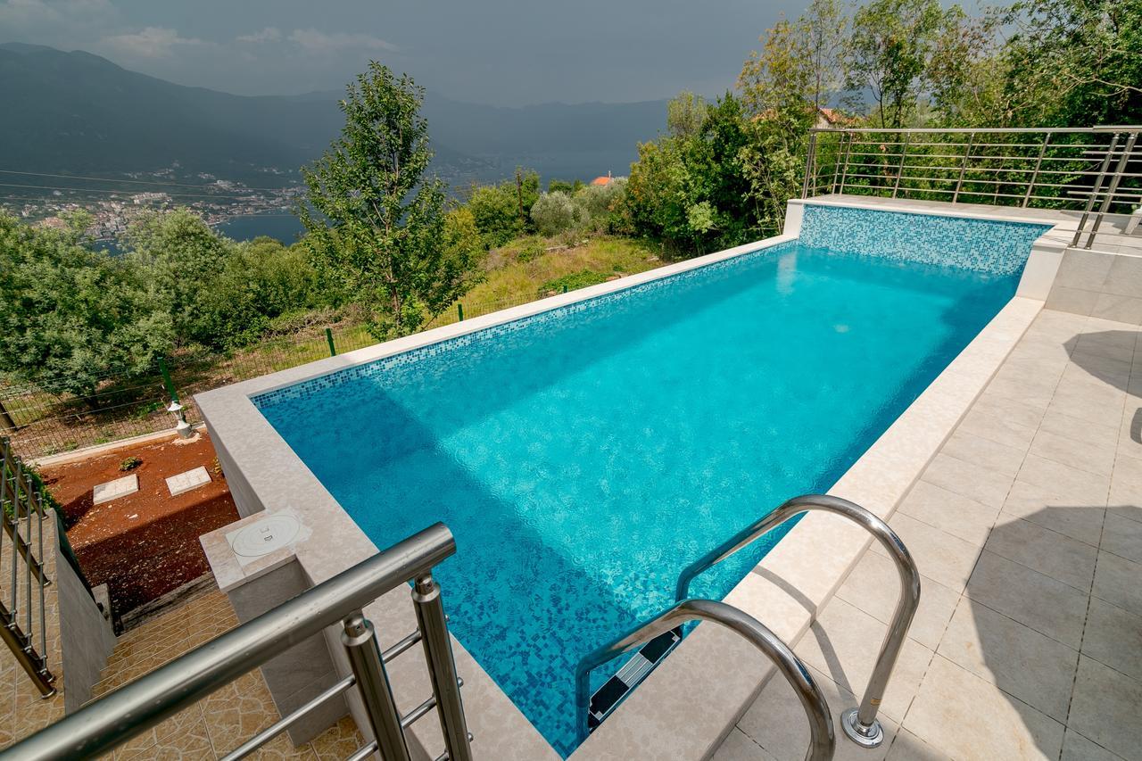 Apartments Mitrovic Luštica Extérieur photo