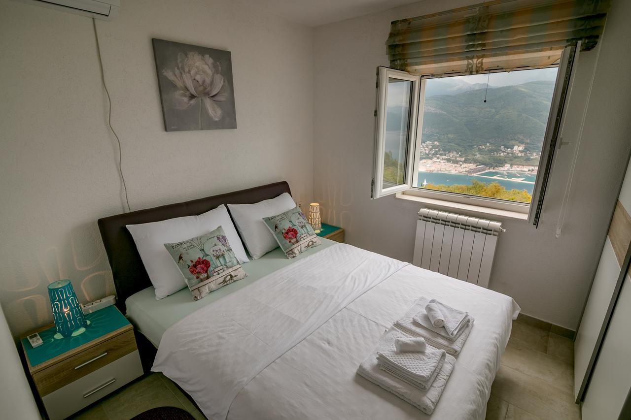 Apartments Mitrovic Luštica Extérieur photo