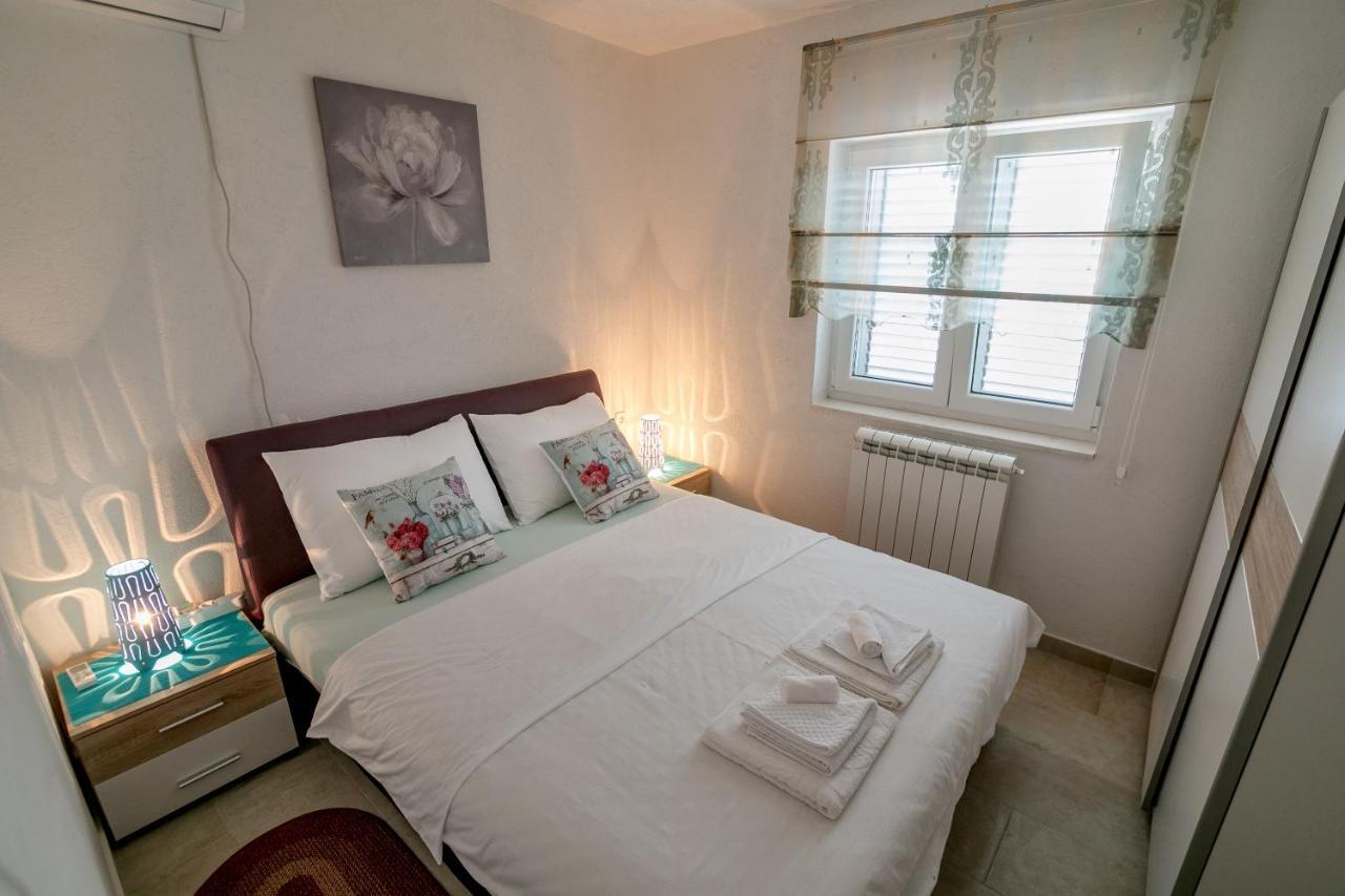 Apartments Mitrovic Luštica Extérieur photo